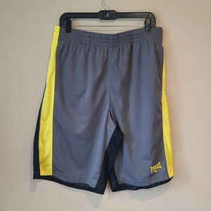 NWOT Everlast mens shorts size L
